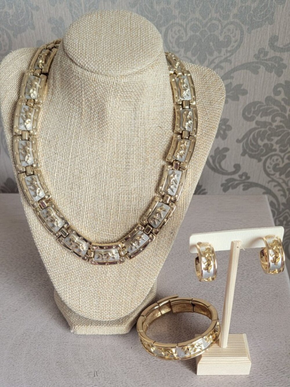 Worthington Gold and Silver Tone Set